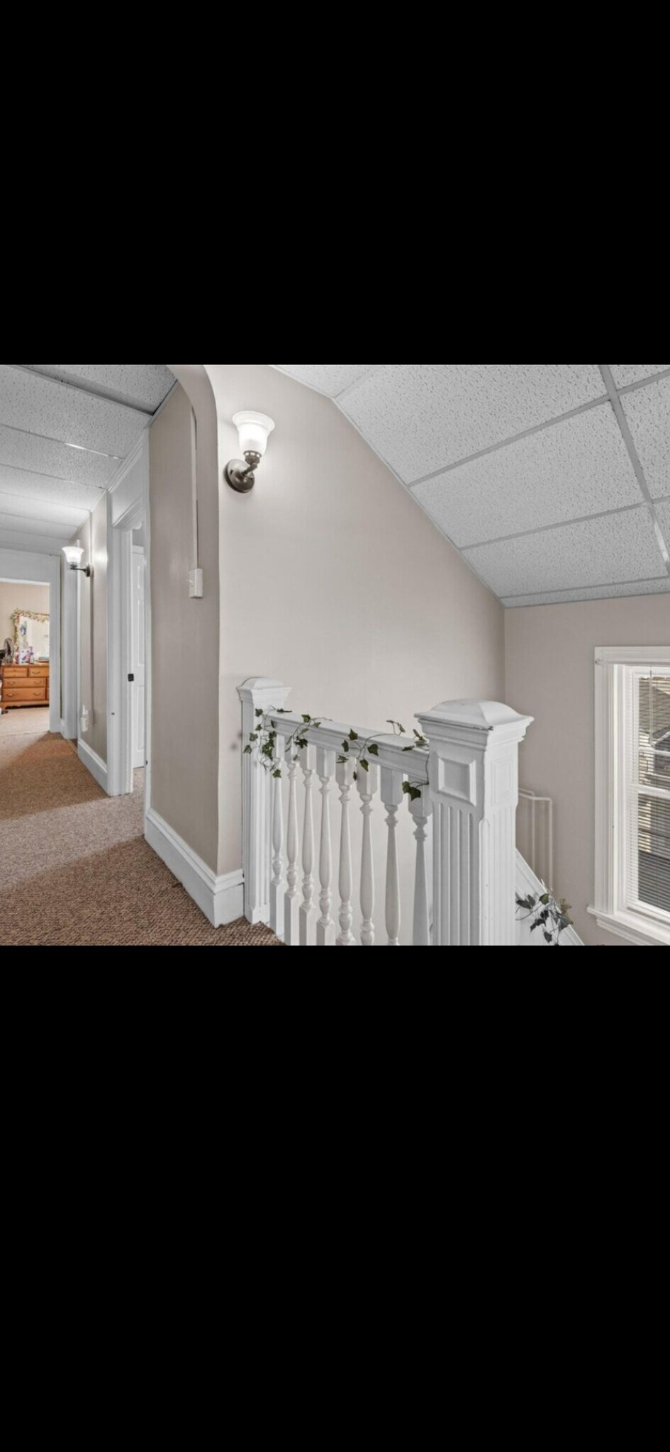 Building Photo - 125 N 4th St