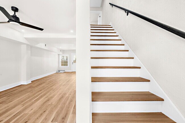 Building Photo - 24 Blake St