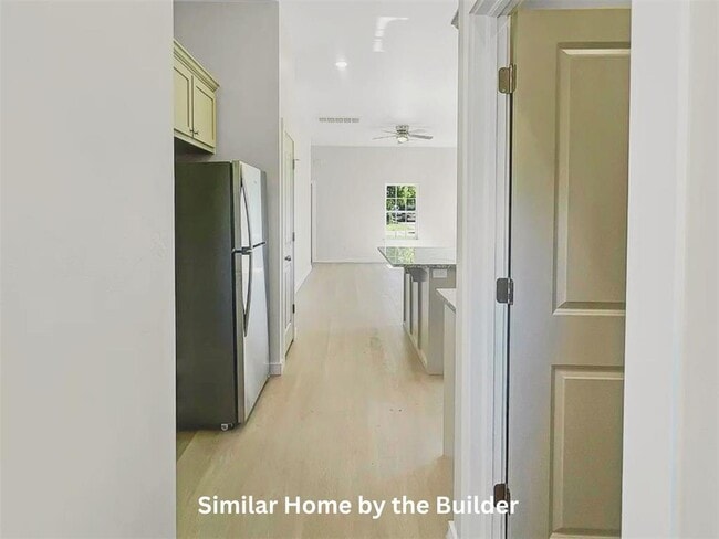 Building Photo - 2124 Charles Whitlow Ave