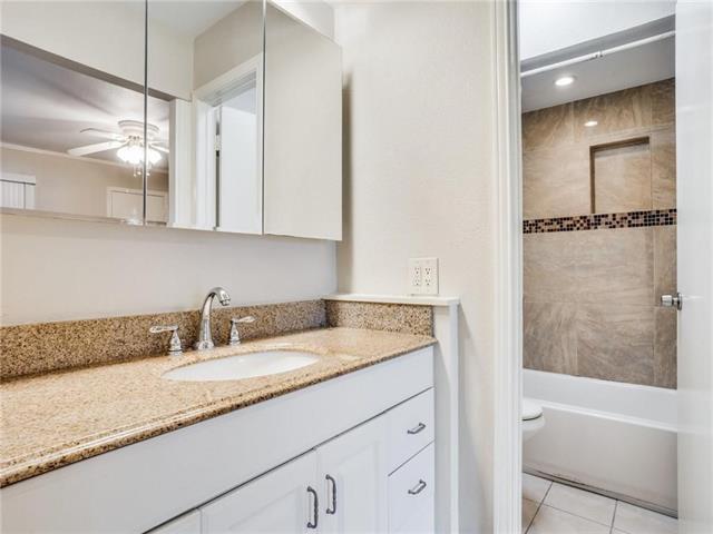 Building Photo - 2923 Shelby Ave