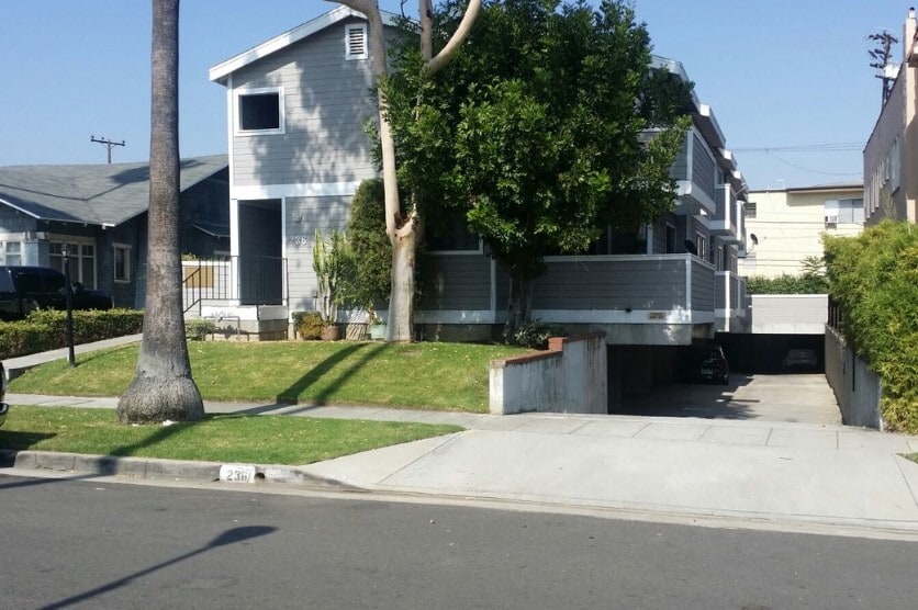 Building Photo - 236 S Curtis Ave