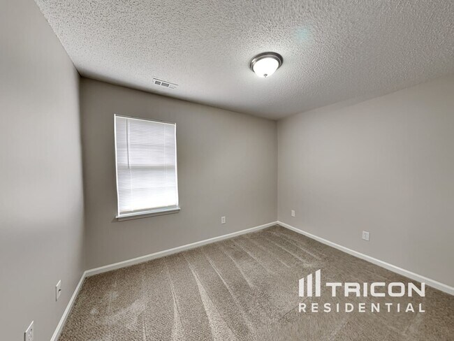 Building Photo - 2127 Dawn Ridge