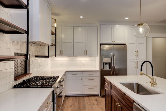 Building Photo - 4107 New Hampshire Ave NW