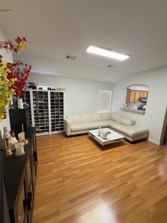 Building Photo - 15200 Mandarin Crossing