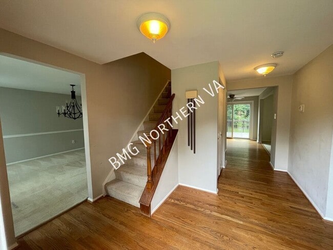 Building Photo - 1846 Clovermeadow Dr