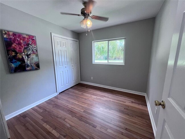 Building Photo - 3857 W University Ave