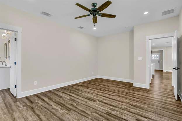 Building Photo - 412 Carneros Dr