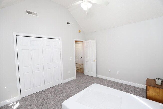 Building Photo - 3245 Arborwood Dr