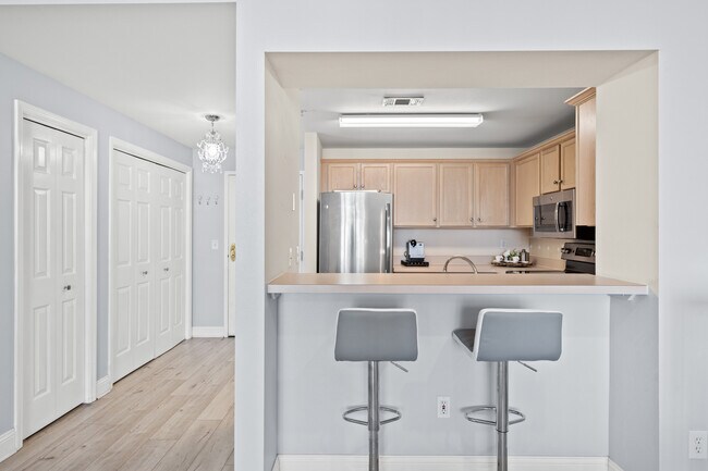 Building Photo - 345 Bayshore Blvd