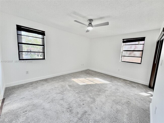 Building Photo - 8632 NW 34th Pl