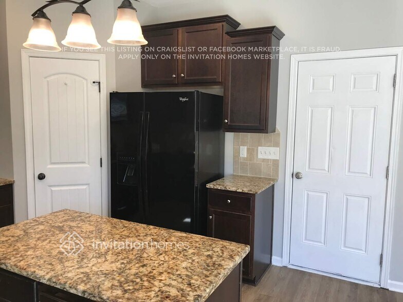 Building Photo - 540 McCarthy Dr