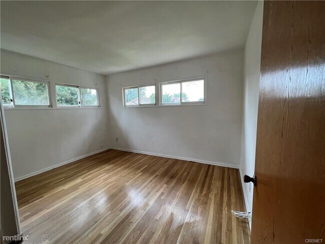 Building Photo - 3 br, 2 bath House - 10939 Gloria Ave