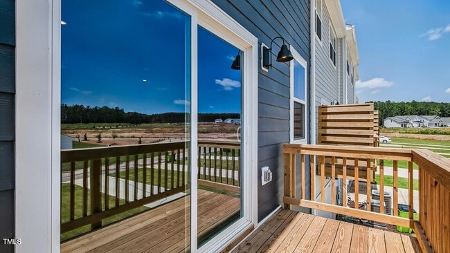 Building Photo - 2241 Horton Pk Dr