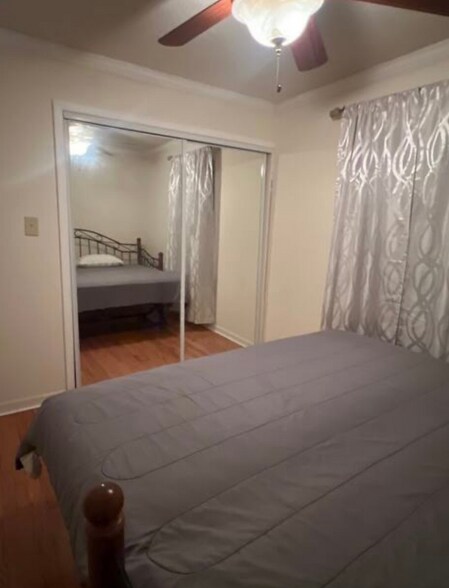 Building Photo - 12000 Surrey Cir Dr