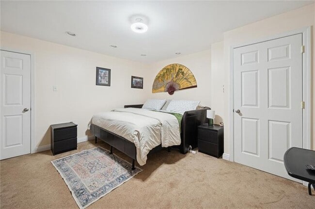 Building Photo - 1005 Autumn Woods Dr