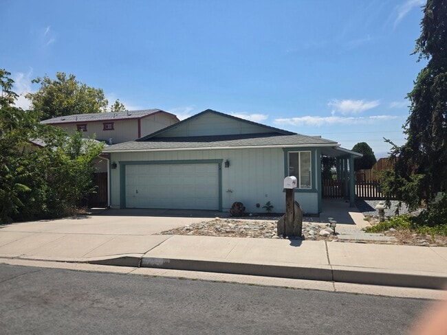 Building Photo - 774 Diogenes Dr