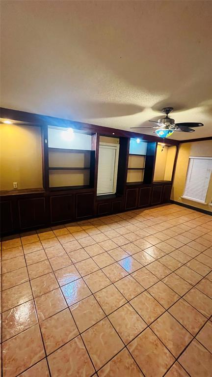 Building Photo - 107 W Odell St