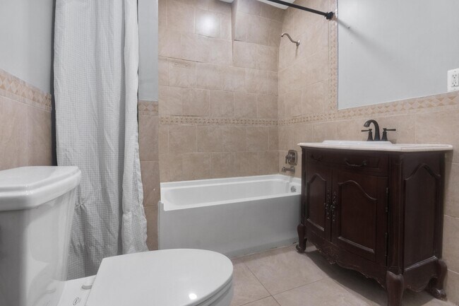 Building Photo - 271 Cator Ave