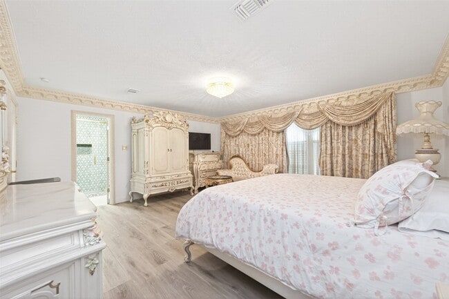 Building Photo - 24 Windermere Ln