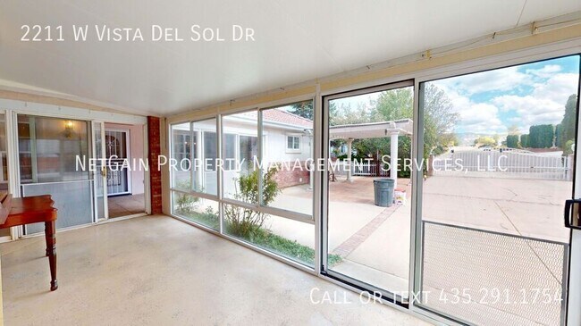 Building Photo - 2211 W Vista Del Sol Dr