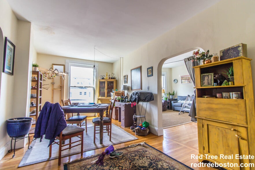 Building Photo - 45 Auburn St