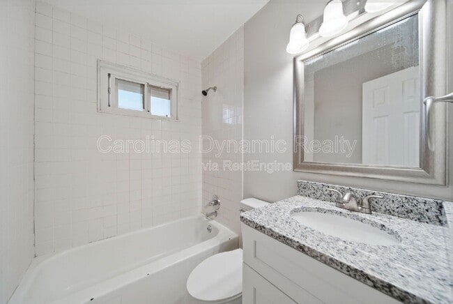 Building Photo - 325 S Gardner Ave