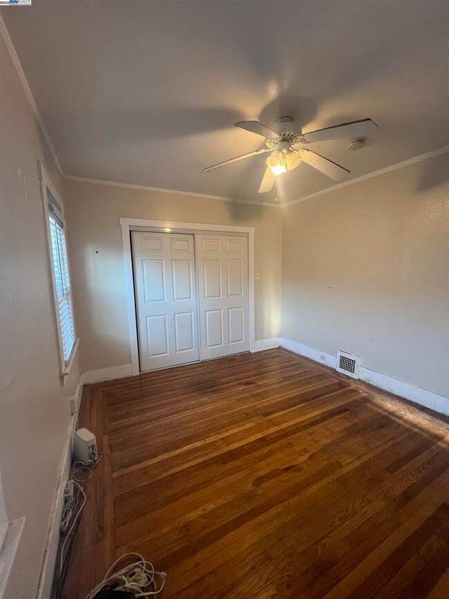 Building Photo - 3720 Lyon Ave