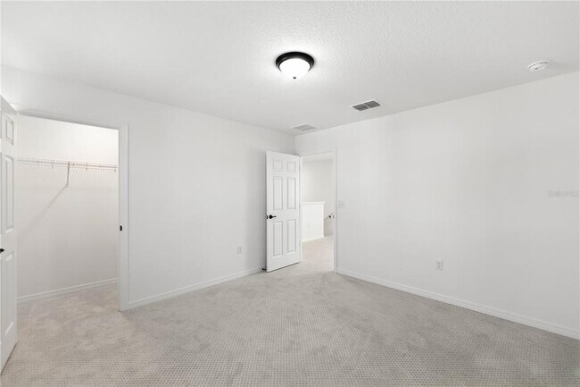 Building Photo - 5926 SW 76th Ct