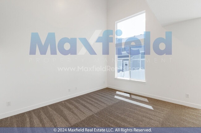 Building Photo - Small Pet Friendly - Lehi Townhome 3 BD 3 BA 2 GA