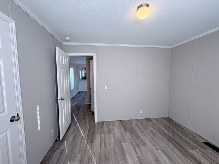 Building Photo - 10610 State Rte 762