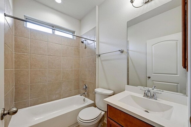 Building Photo - 2344 Broken Wagon Dr