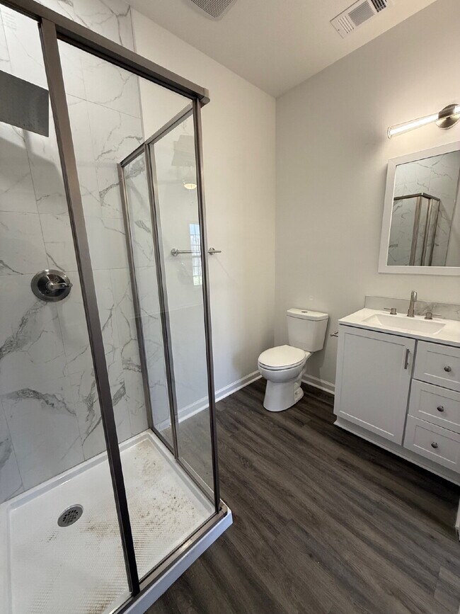 Building Photo - 3017 Olivia Ct