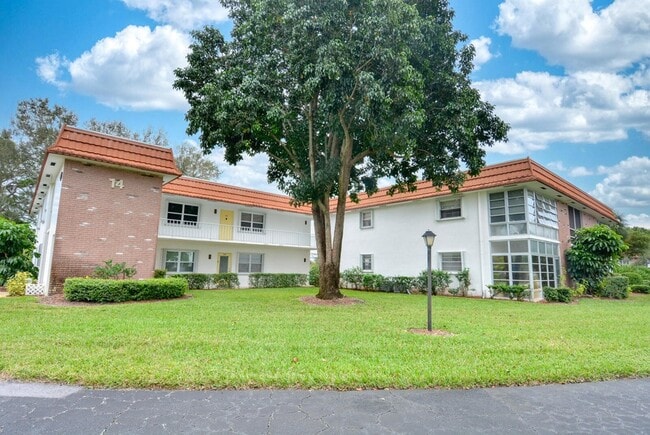 Building Photo - 1225 NW 21st St