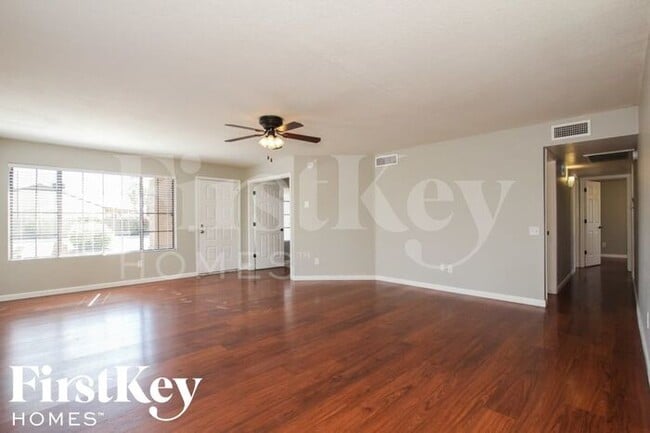 Building Photo - 21036 N 34th Dr