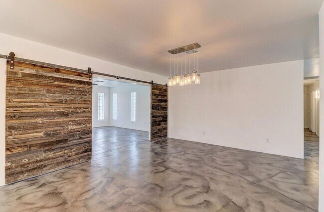 Building Photo - Fabulous, Remodeled Top to Bottom house!!!!
