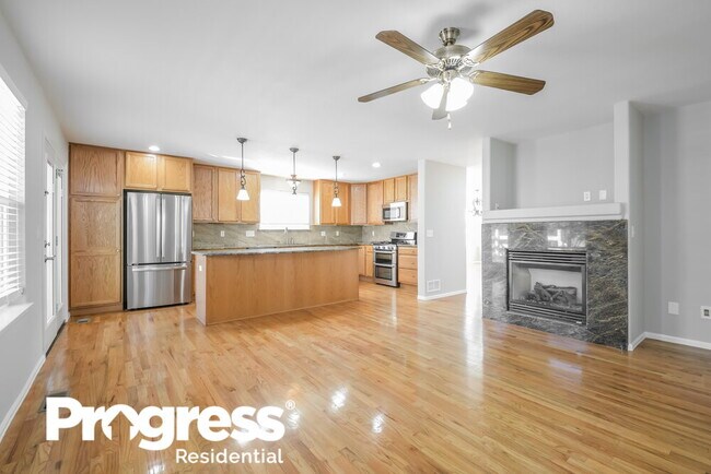 Building Photo - 4223 Pioneer Pl