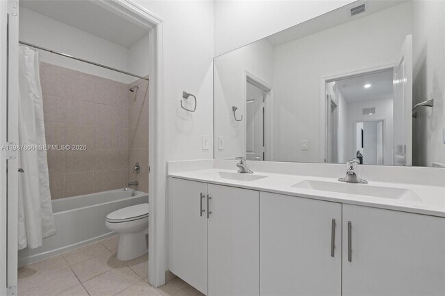 Building Photo - 11903 SW 241st St