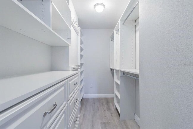 Building Photo - 2724 72nd St W