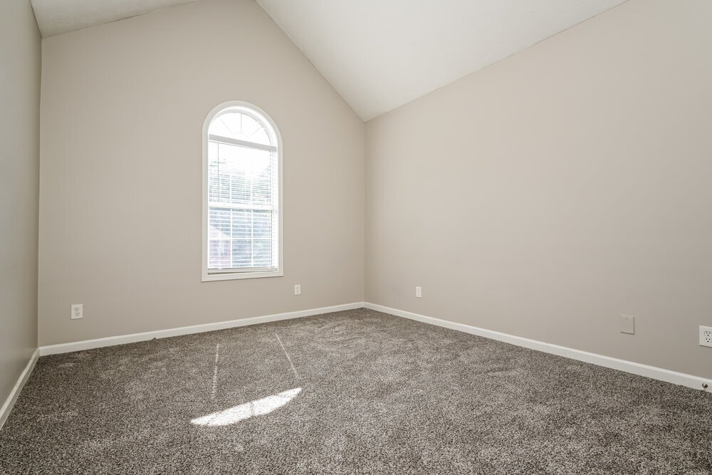 Building Photo - 3300 Rockmill Dr