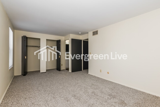 Building Photo - coming soon