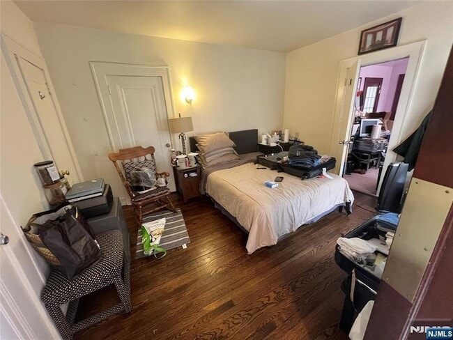 Building Photo - 26 Wayne St