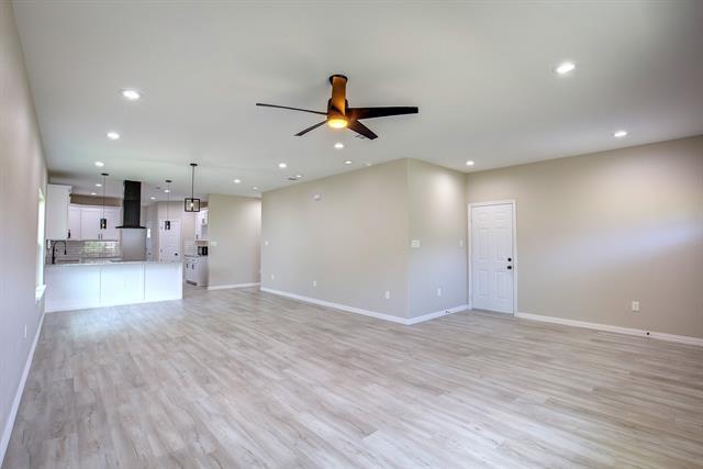Building Photo - 5116 Bonnell Ave