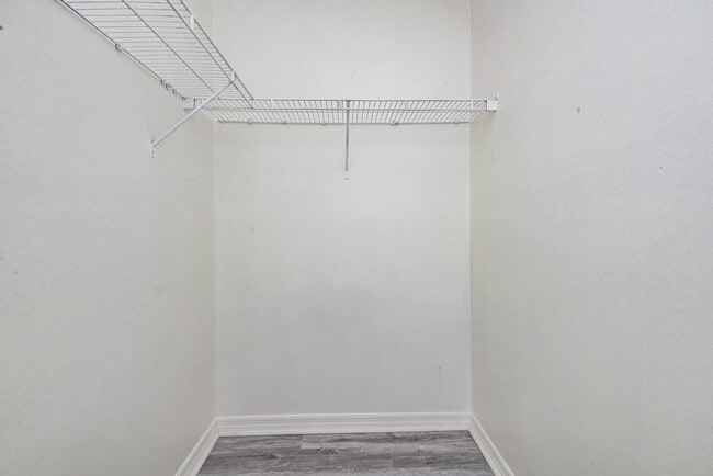 Building Photo - 602 Villa Cir