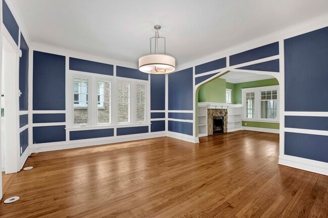 Building Photo - 636 S Euclid Ave