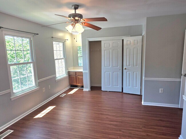 Building Photo - 4686 Joanna Ct