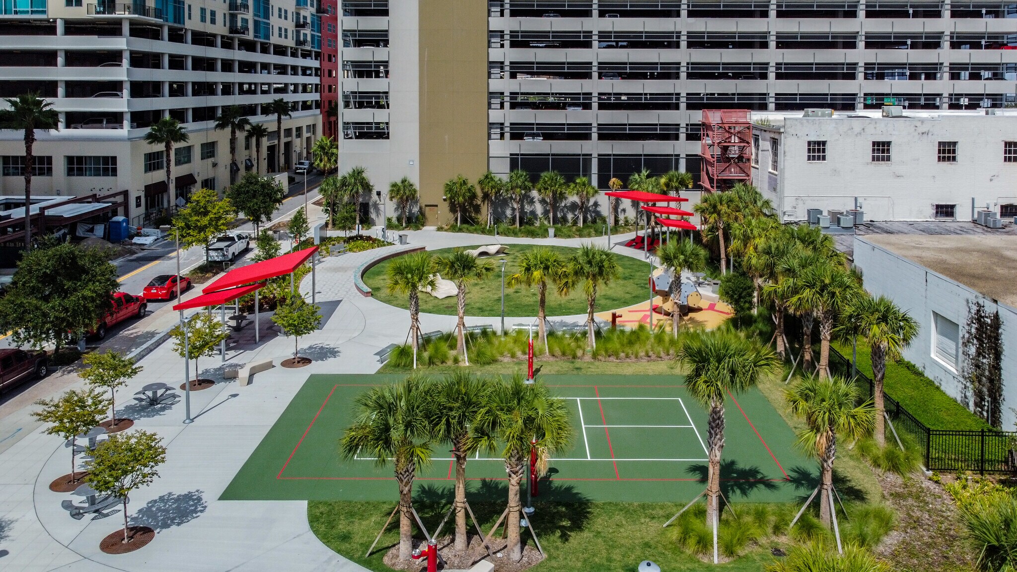 Park - 1120 E Kennedy Blvd
