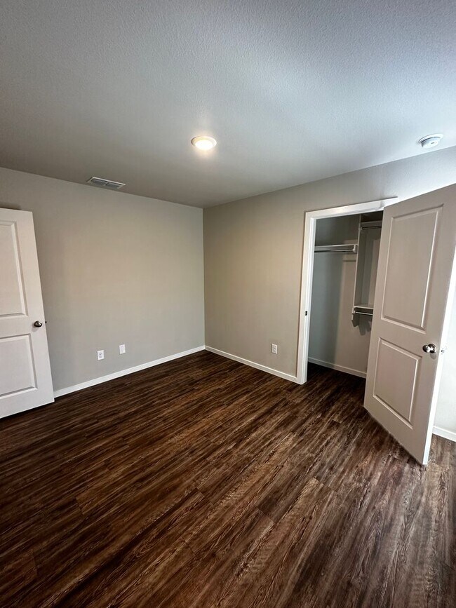 Building Photo - Available July 21st in Upland West: Awesom...
