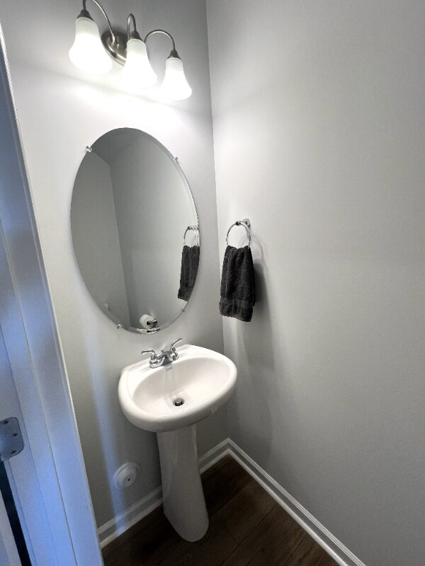 Building Photo - 5303 Spicewood Lk Dr