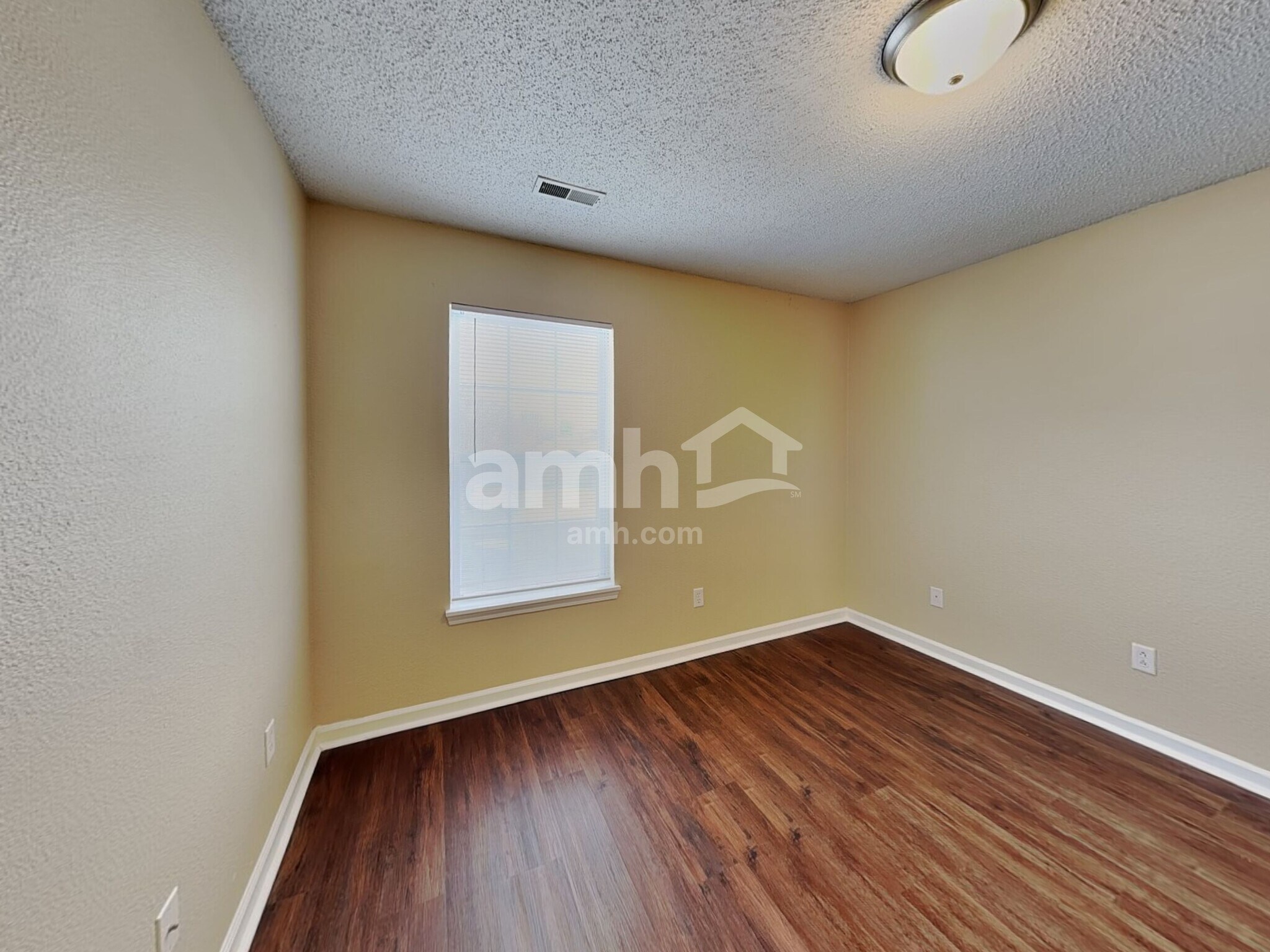 Building Photo - 1783 Blue Lake Dr