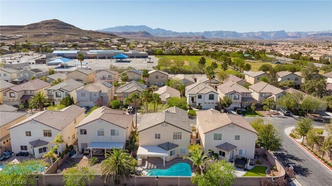 Building Photo - 10980 St Rafael St